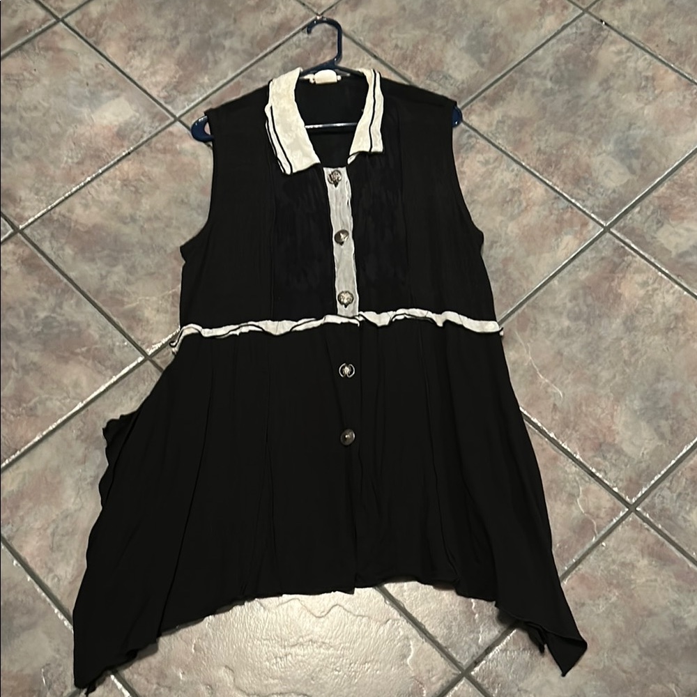 Navy and White Women's Top